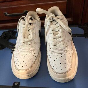 Nike White Men's Sneakers